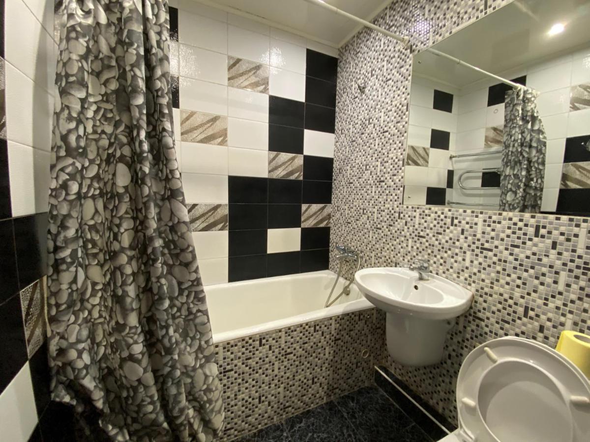 Comfy Apartment Most City Area Dnjepropetovsk Buitenkant foto
