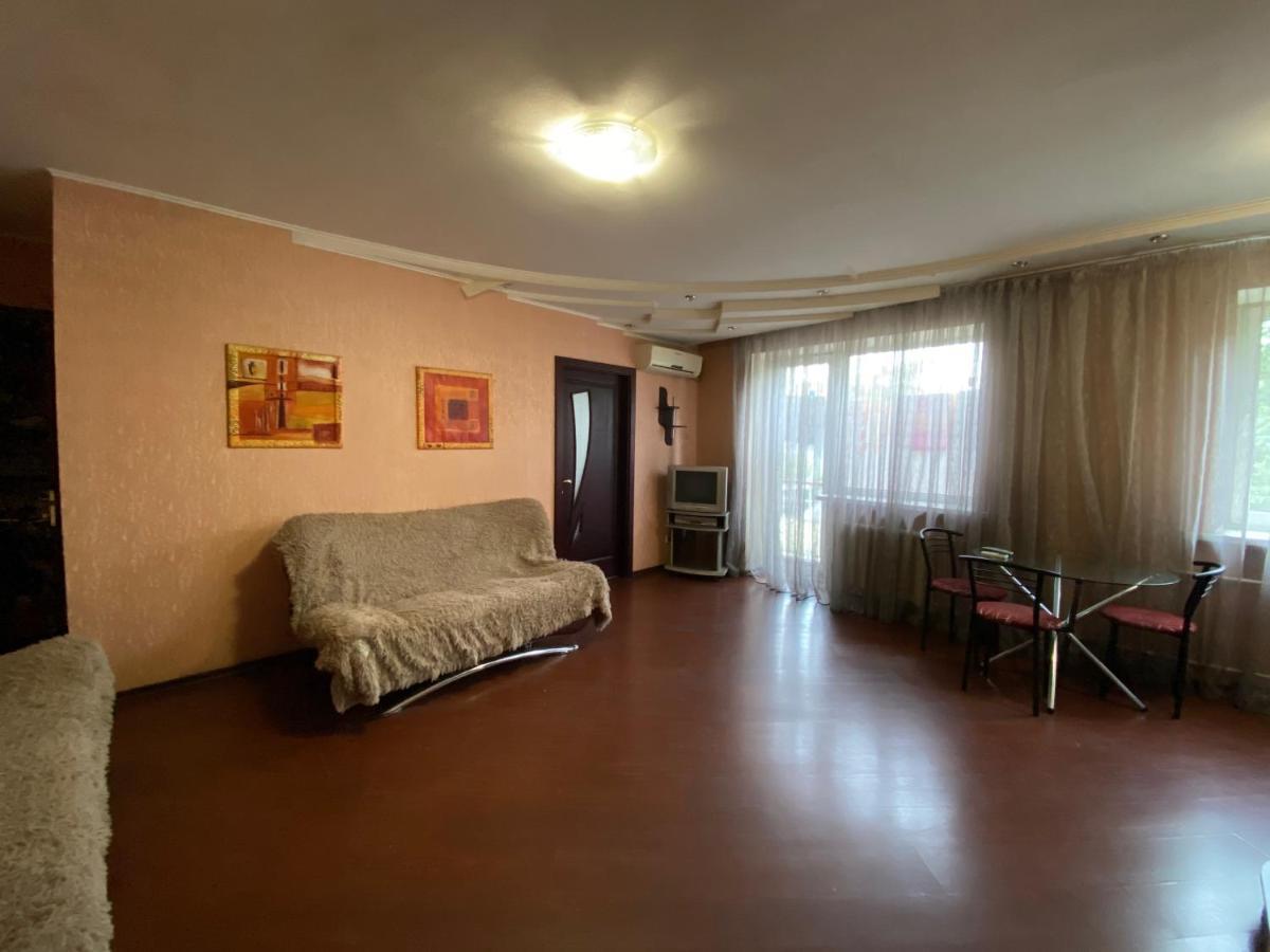 Comfy Apartment Most City Area Dnjepropetovsk Buitenkant foto
