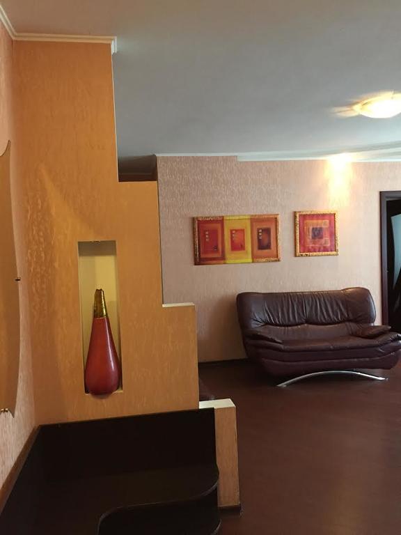 Comfy Apartment Most City Area Dnjepropetovsk Buitenkant foto